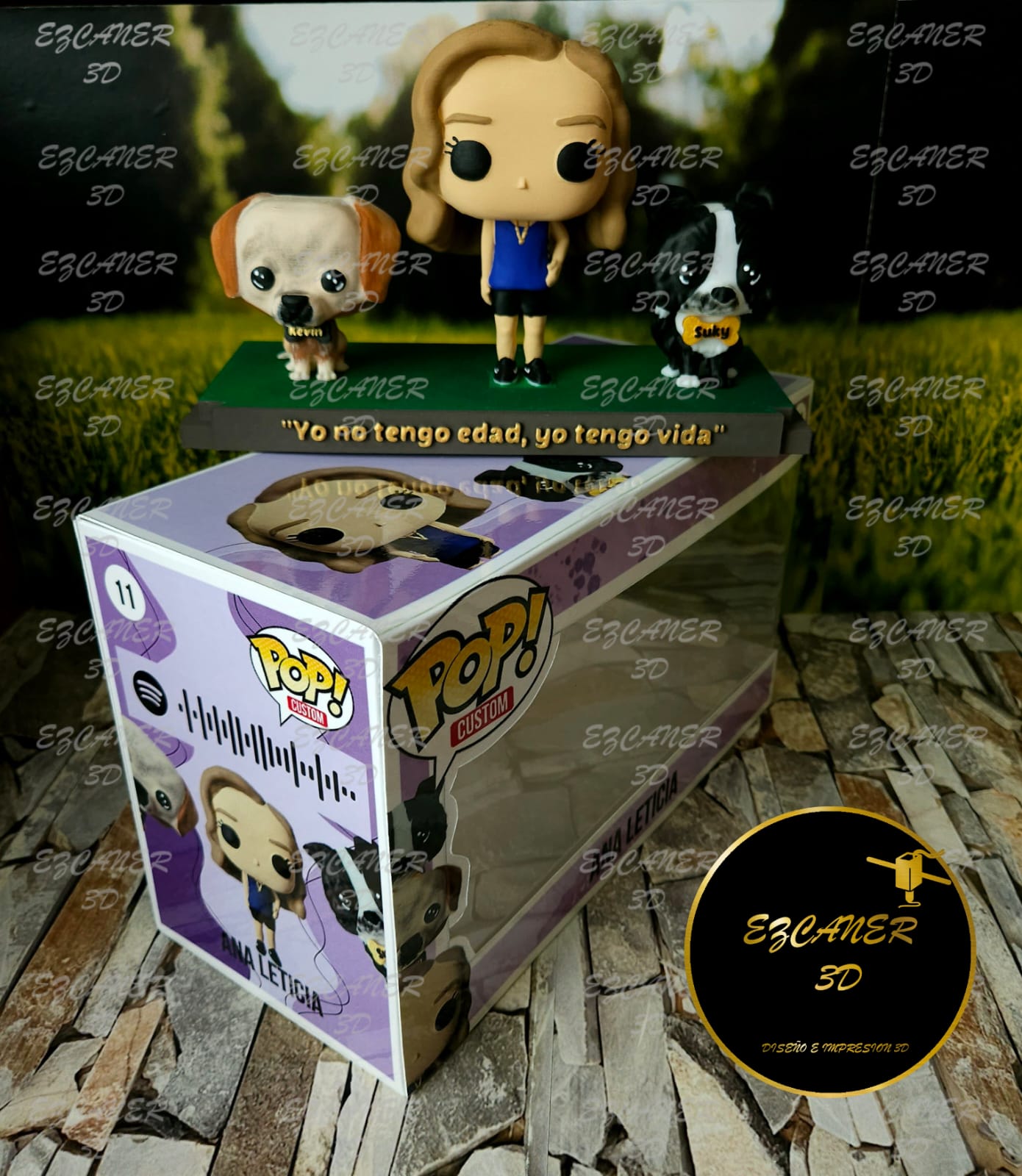 UnFunko básico/ sencillo, con 2 mascotas